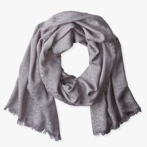 Calvin Klein womens Logo Pashmina Scarf - Burgundy